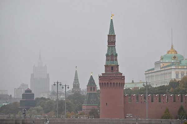 Оверчук: санкции Запада против России бесполезны — диалог на языке угроз невозможен
