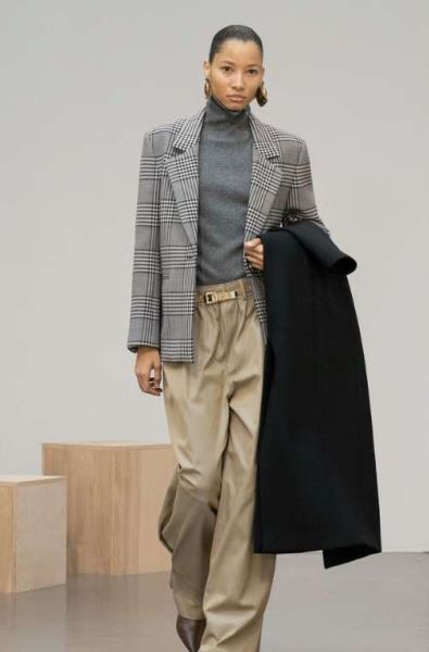 В офис как на подиум: нескучные тренды для работы и не только