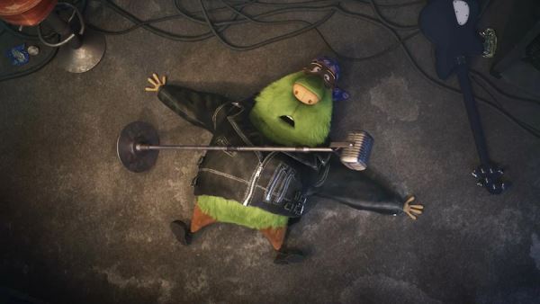 Августейшая особость: драма по Богомолову подбирается к миллиарду