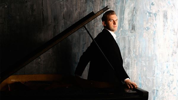 Подвиги разведчиков: Маковецкий за Брежнева, Кяро за Брандта