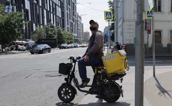Кошмар завтрашнего дня: Россия — страна безработных курьеров