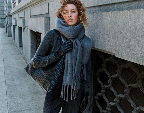 Пятьдесят оттенков серого: как выглядит самый модный свитер сезона