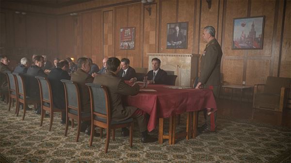 Подвиги разведчиков: Маковецкий за Брежнева, Кяро за Брандта