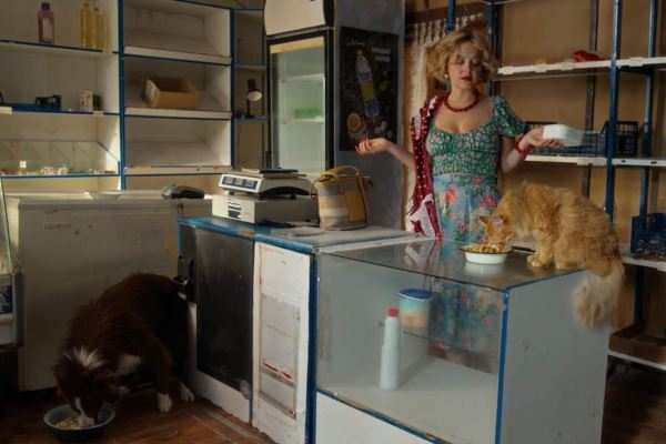 «Паромщик» как чудо: фильм объединил Кустурицу, «Любовь и голуби» и «Свадьбу в Малиновке»