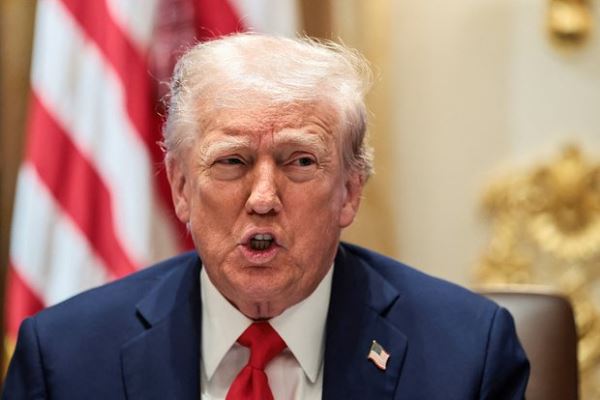 Трамп изменил позицию по Украине под влиянием госсекретаря Рубио — Bloomberg