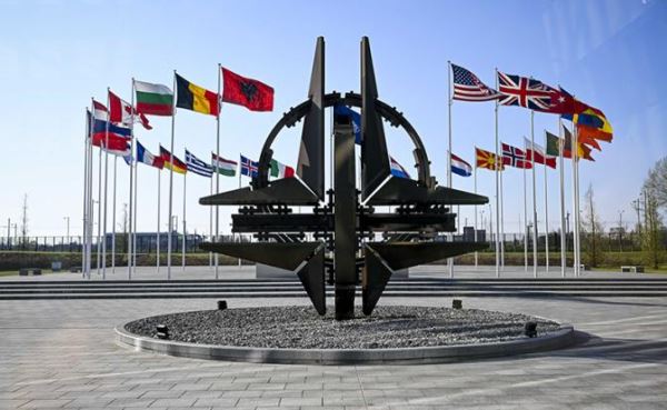 НАТО готовит для Киева «посылку выживания»