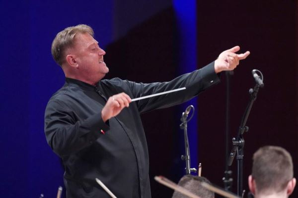 «Нам каждый год поступают предложения о гастролях из-за границы»