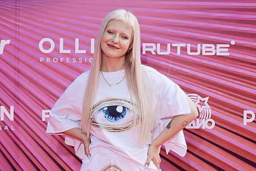 Никаких «Заклятий»: Тося Чайкина раскрыла, что смотрит на Хэллоуин