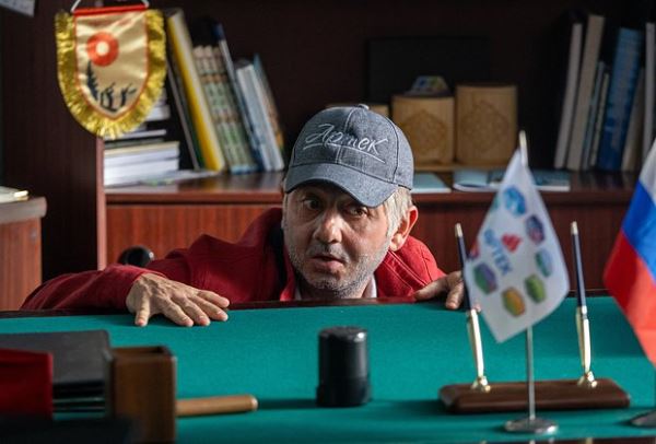 Топ-25 лучших комедий 2025 года: самые смешные российские и зарубежные фильмы