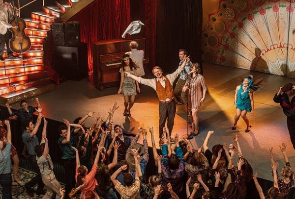 Топ-25 лучших комедий 2025 года: самые смешные российские и зарубежные фильмы