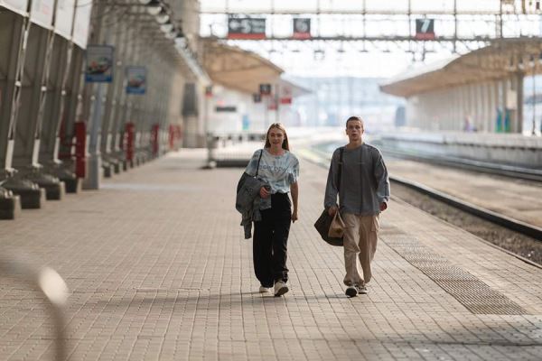 Шоу-контент: железные люди на РЕН ТВ и танцующий Фауст в Театре Образцова