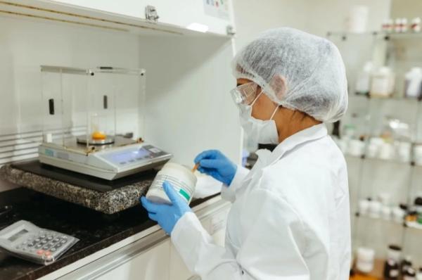 Роспотребнадзор опроверг слухи о «новом вирусе» в России — это сезонный РСВ