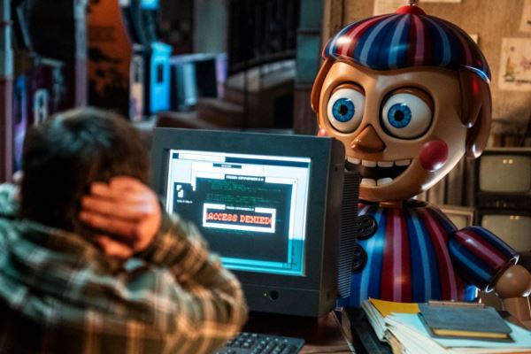 Появился новый жуткий кадр из фильма ужасов «Пять ночей с Фредди 2»